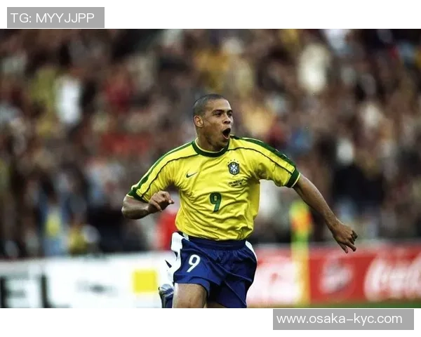 世界足球八大球星盘点：他们是如何成就传奇的？