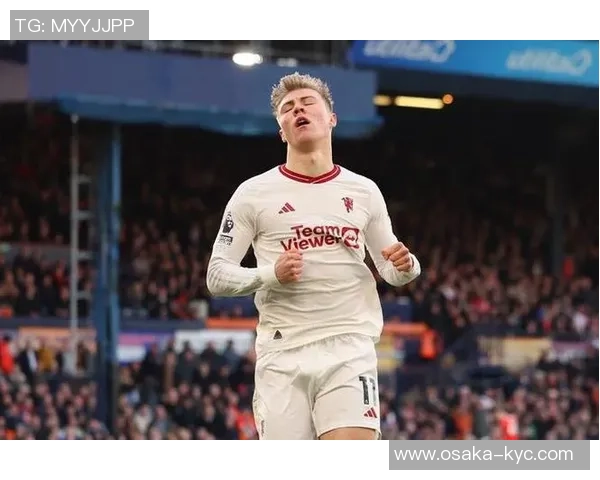 丹麦足球历史十大最具影响力球星盘点及其辉煌成就解析 丹麦足球历史十大最具影响力球星盘点及其辉煌成就解析