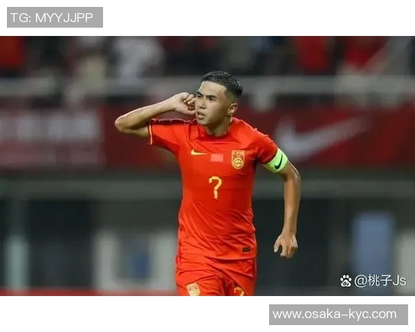 穿3号足球衣的球星：从历史到现代的标志性球员盘点与回顾